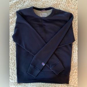 Champion Men’s Size S Navy Blue Crew Neck Sweatshirt